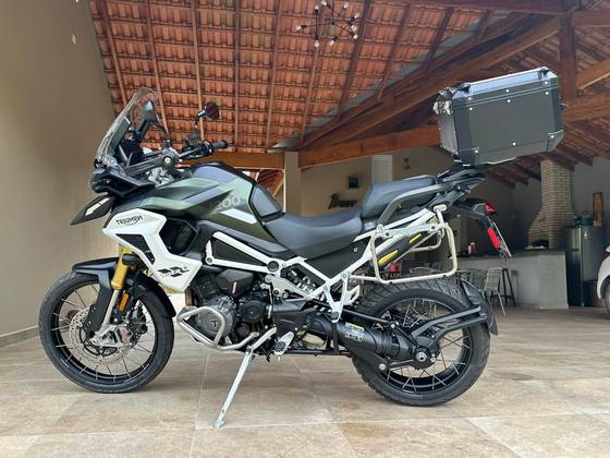 TRIUMPH TIGER 1200 RALLY PRO TRIUMPH TIGER 1200 RALLY PRO